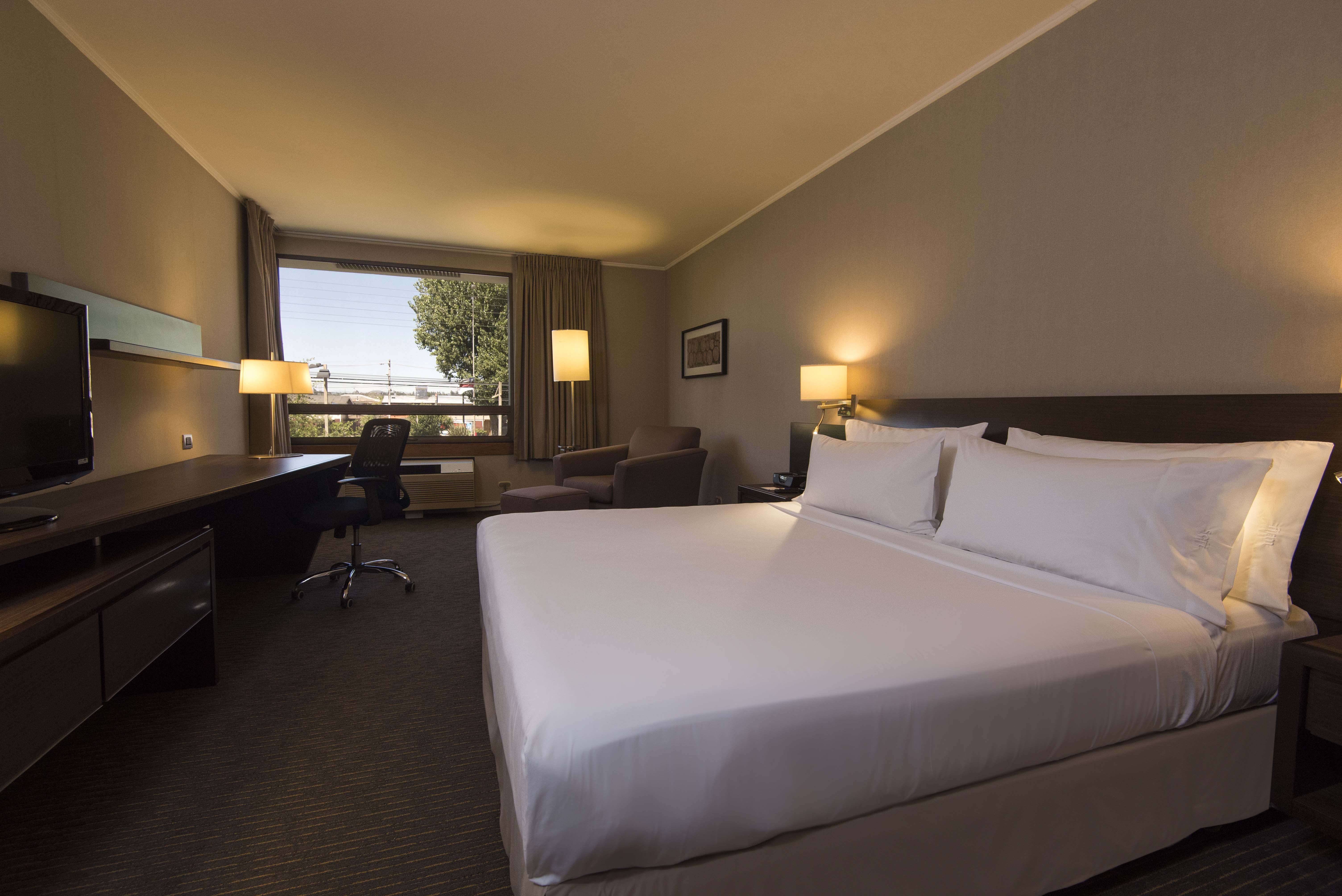 HOLIDAY INN EXPRESS TEMUCO 18/79