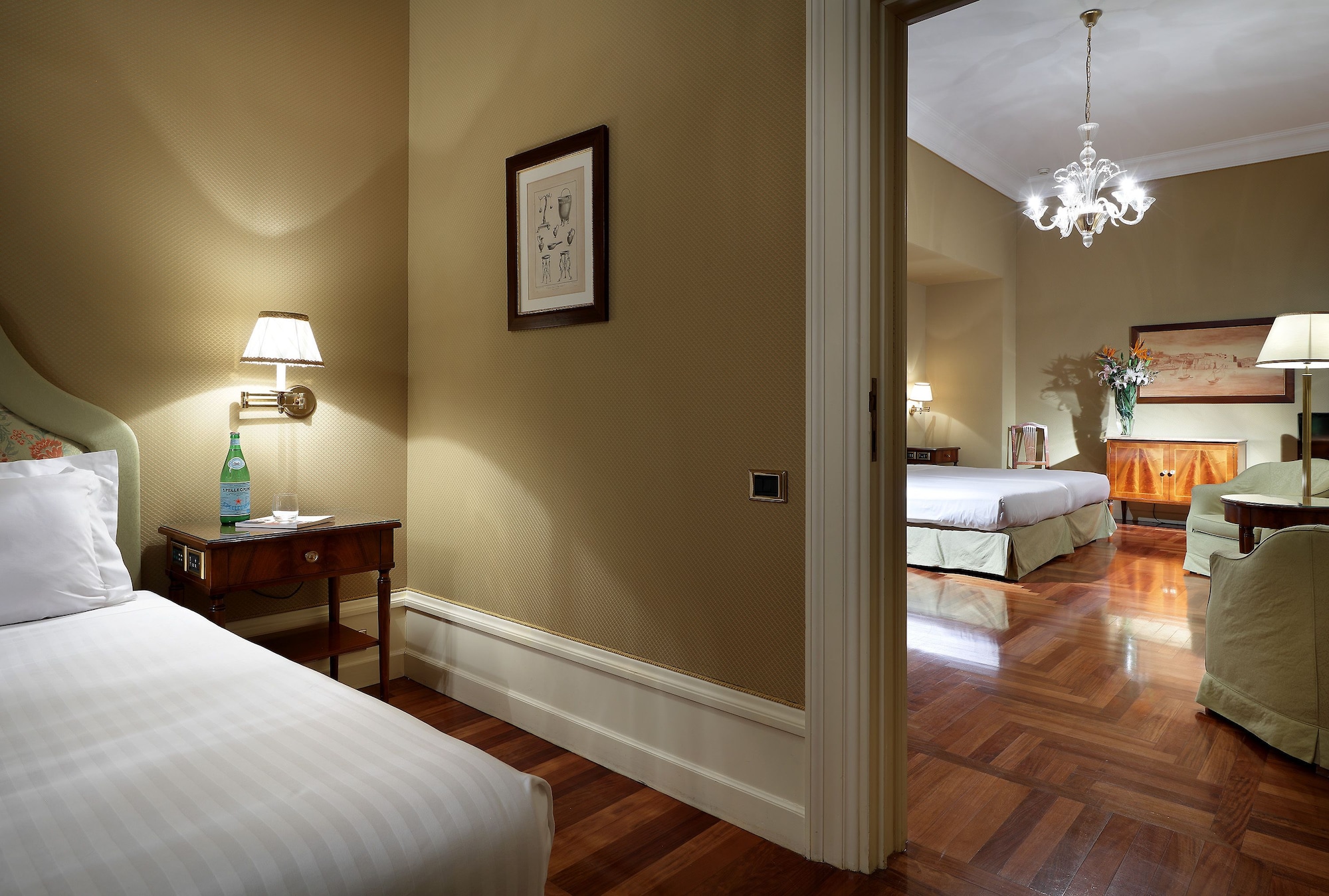غرفة متصلة سوبيريور بسرير مزدوج، Eurostars Hotel Excelsior 3/4