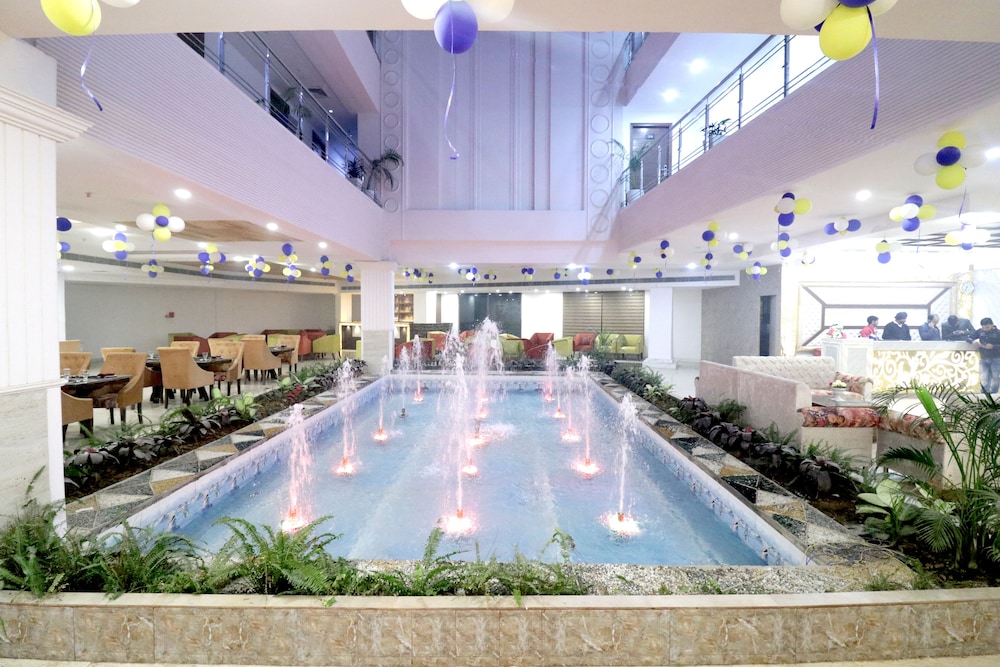 Royal Park Resorts 11/18