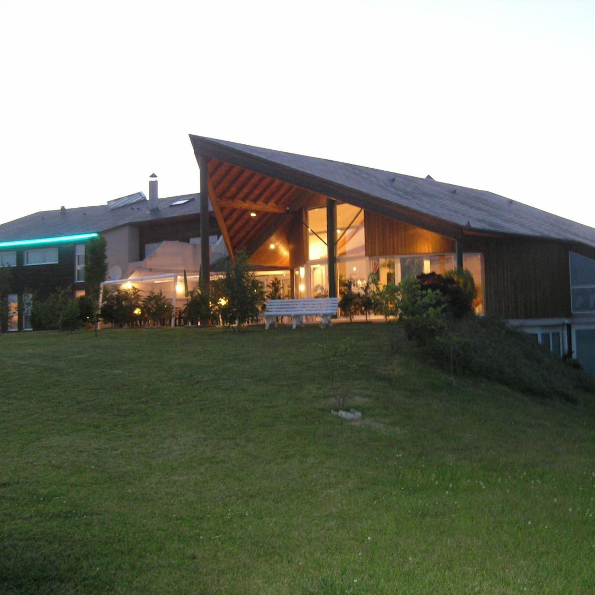 HOTEL LES PORTES D'APCHER 2/37