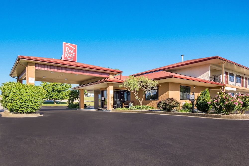 Red Roof Inn Shelbyville 3/32