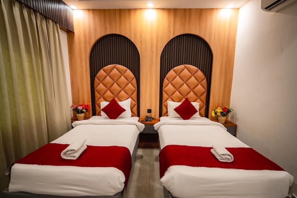 Hotel Mariya International 18/27