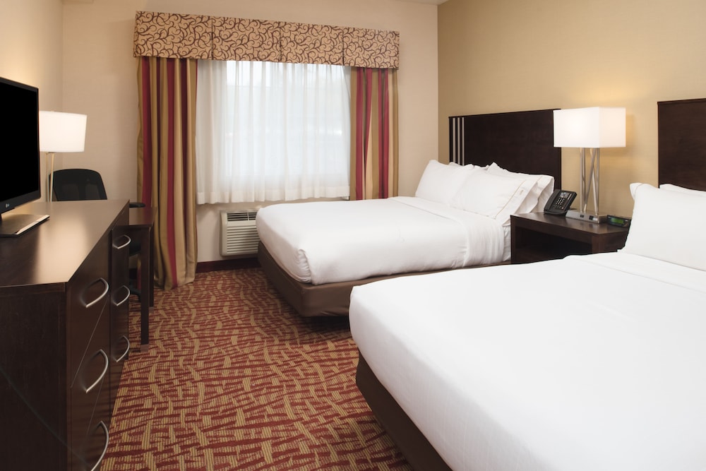 Holiday Inn Express Spokane Valley 13/65
