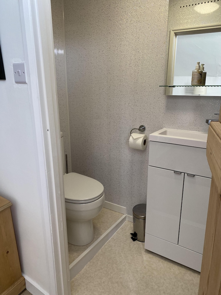 Splatthayes B&amp;B 37/42