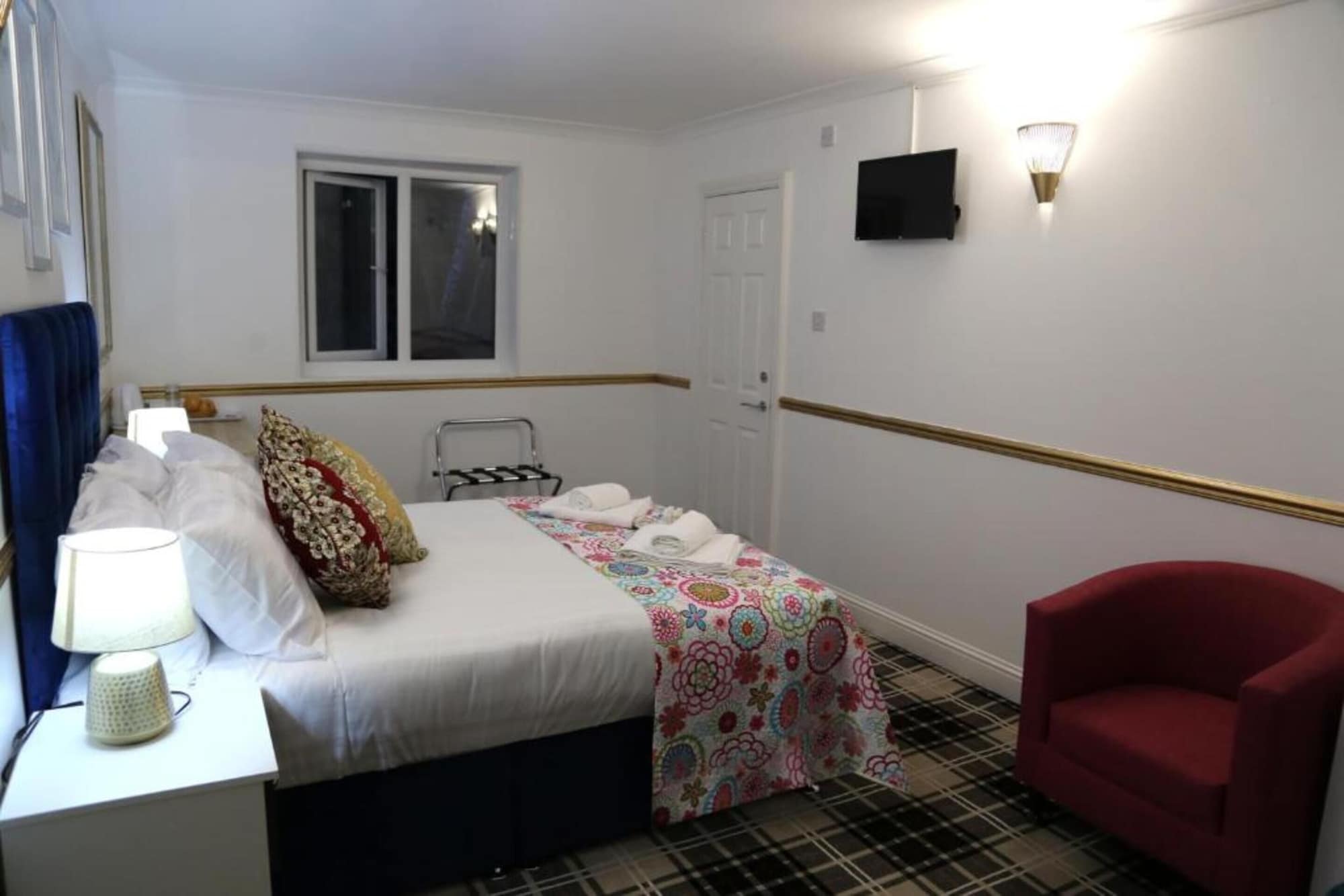 Standard Double Room - Shared