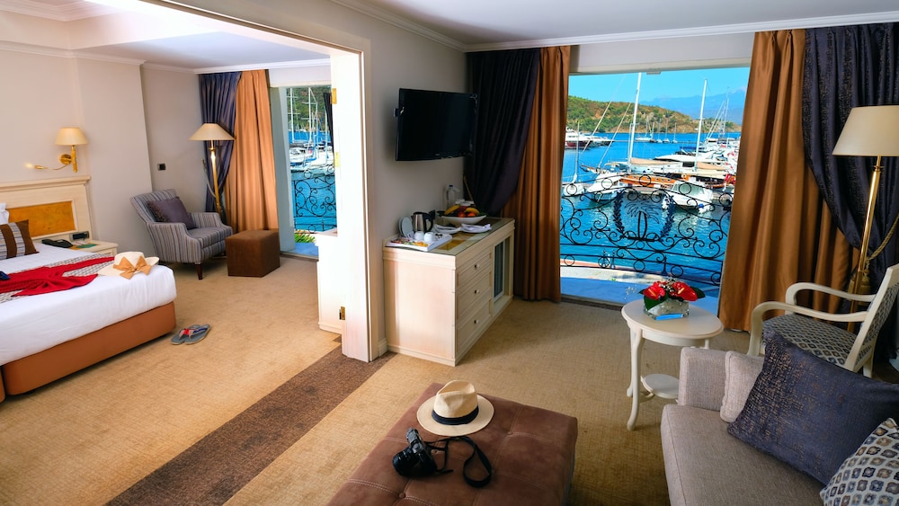 Ece Saray Marina Resort 22/38