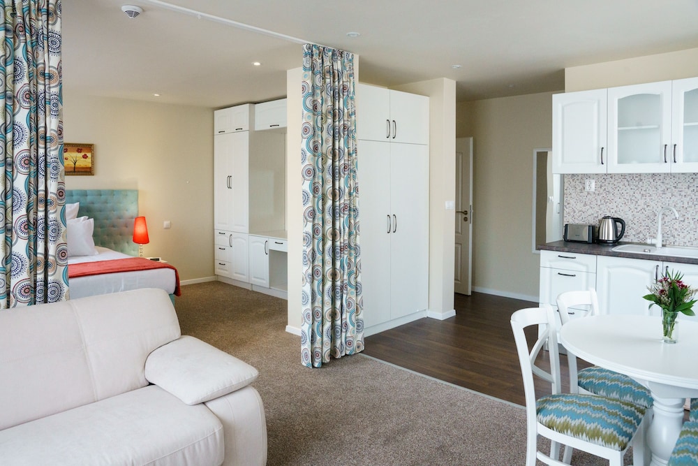 City Boutique Inn 25/50
