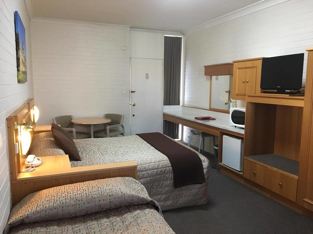 Goulburn Motor Inn 30/59