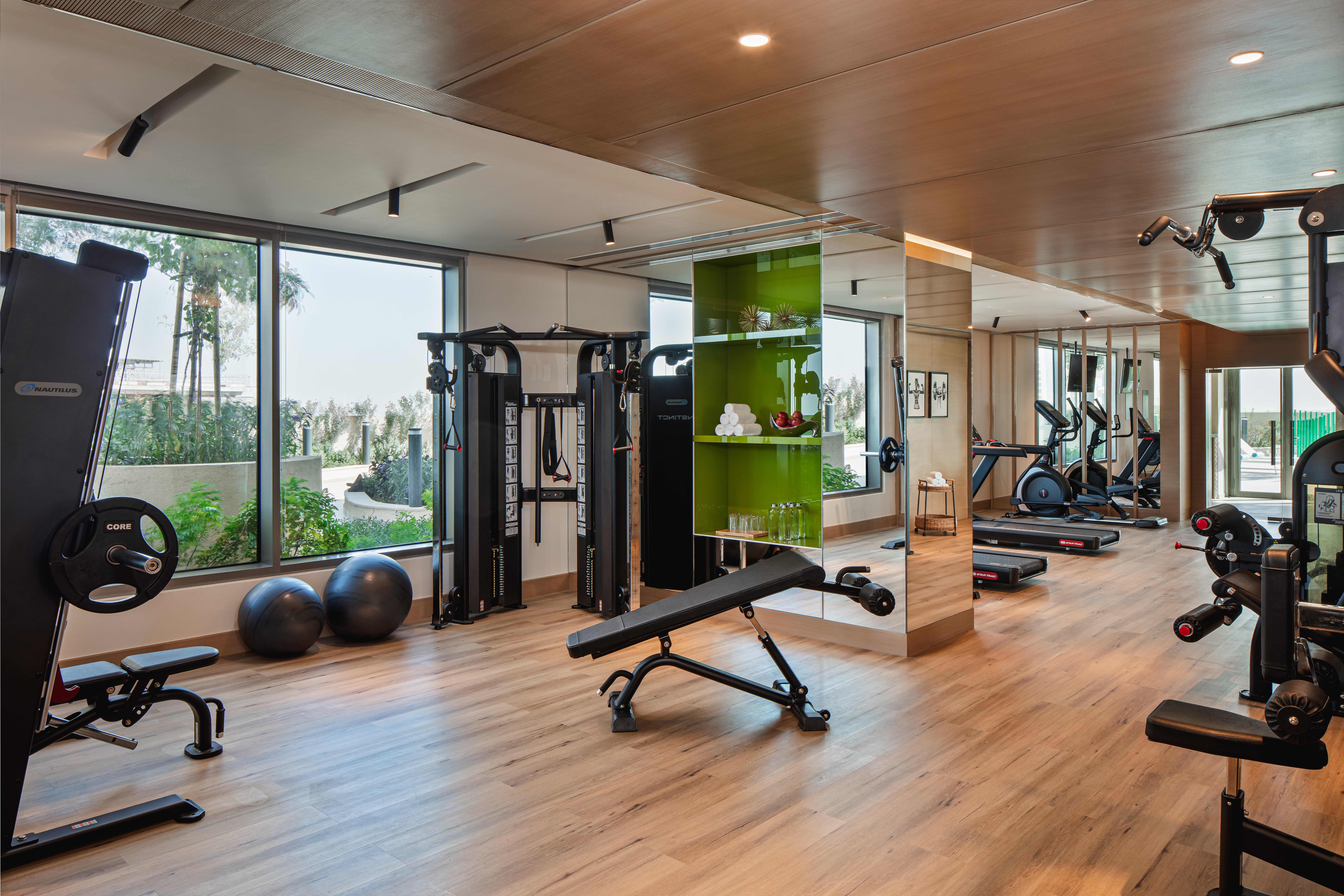 Holiday Inn & Suites Dubai Science Park 18/50