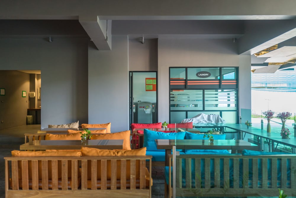 Emerald Terrace Condominium Resort 56/71