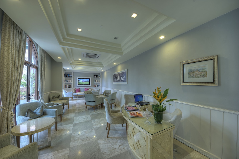 The Chateau Spa & Wellness Resort 44/60