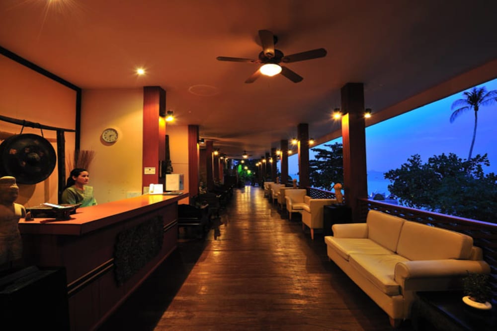 Koh Ngai Cliff Beach Resort 42/61