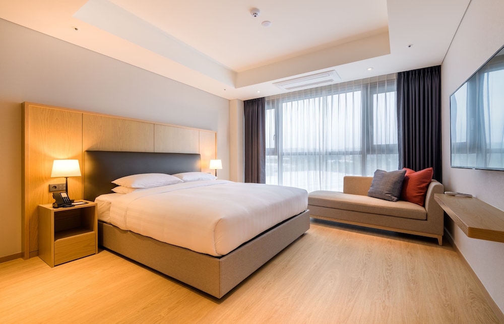 SUPERIOR, DOUBLE BED, MOUNTAIN VIEW, ANNEX