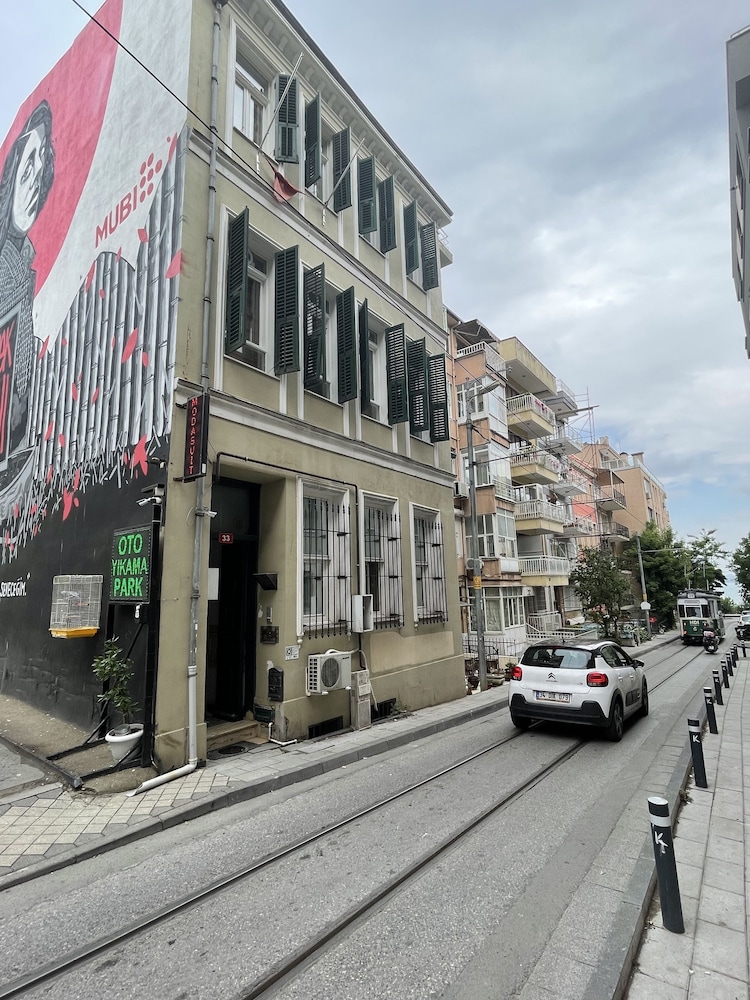 Moda Suites 33/50