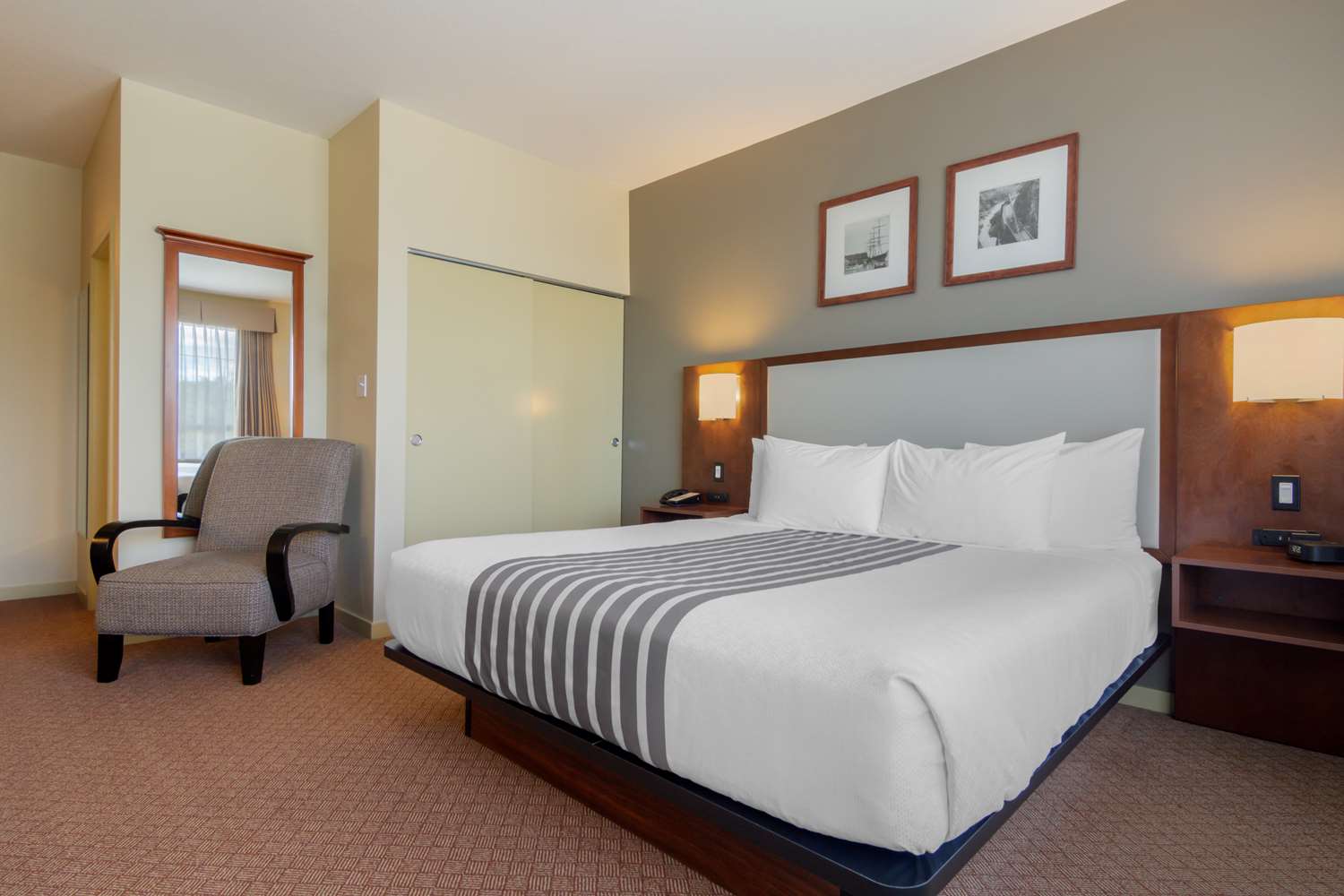 Best Western Plus Chemainus Inn 5/26
