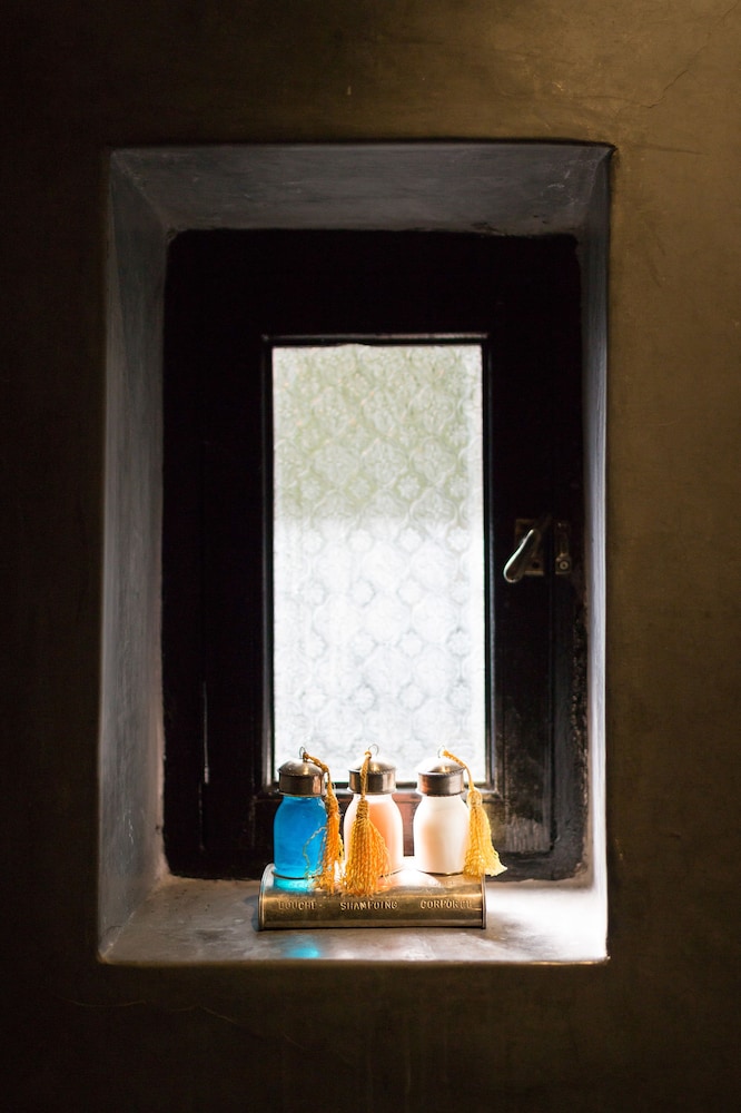 Riad Lhena 18/45