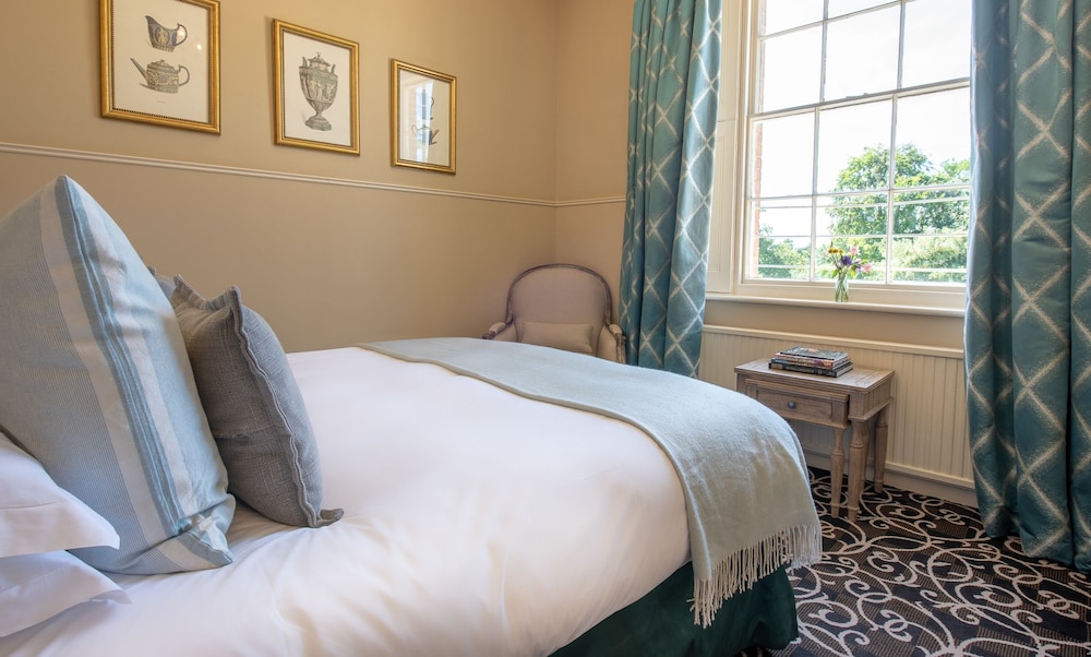 The Bishopstrow Hotel and Spa 23/86