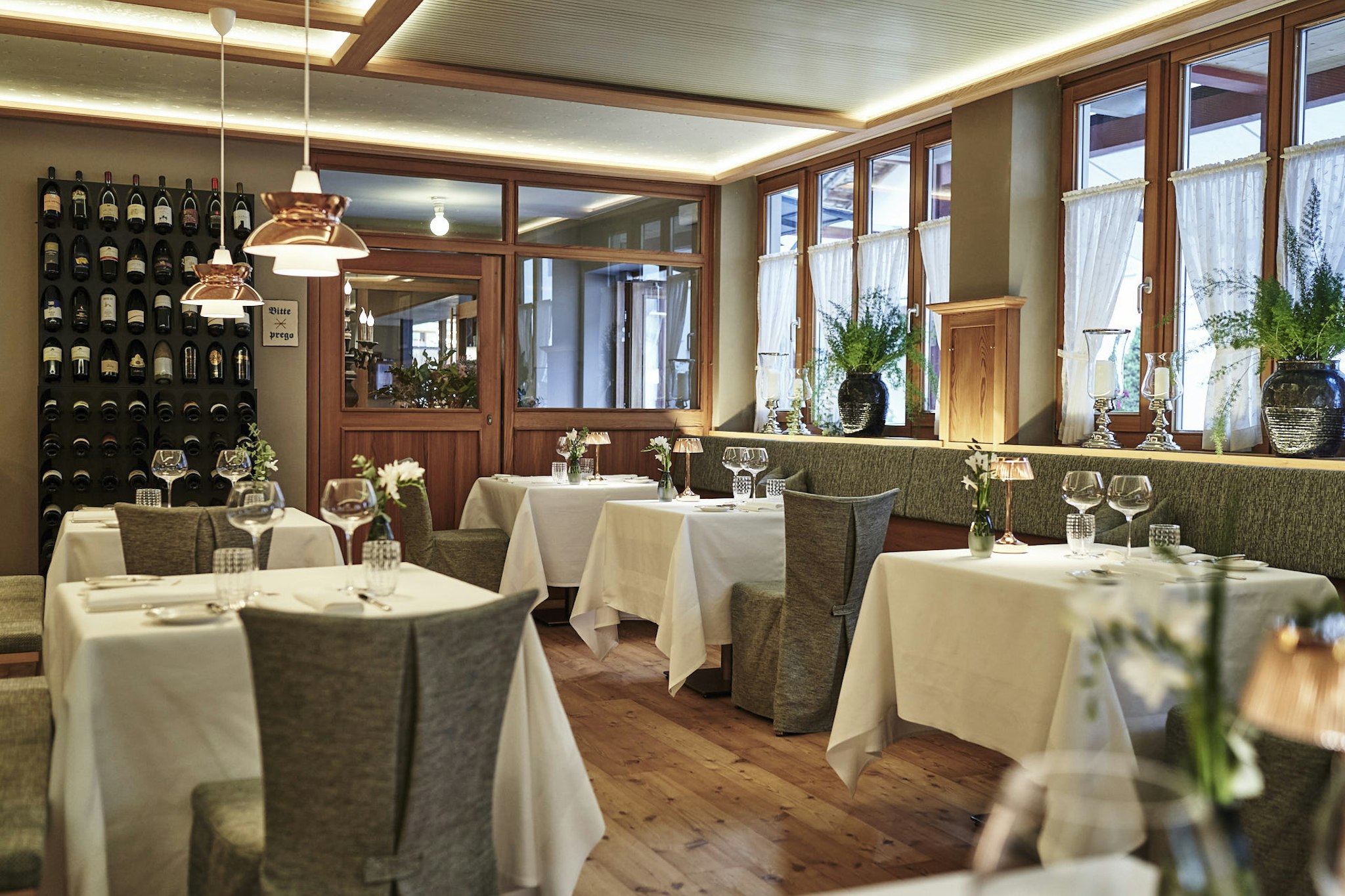 GOLDENE ROSE KARTHAUS 27/50