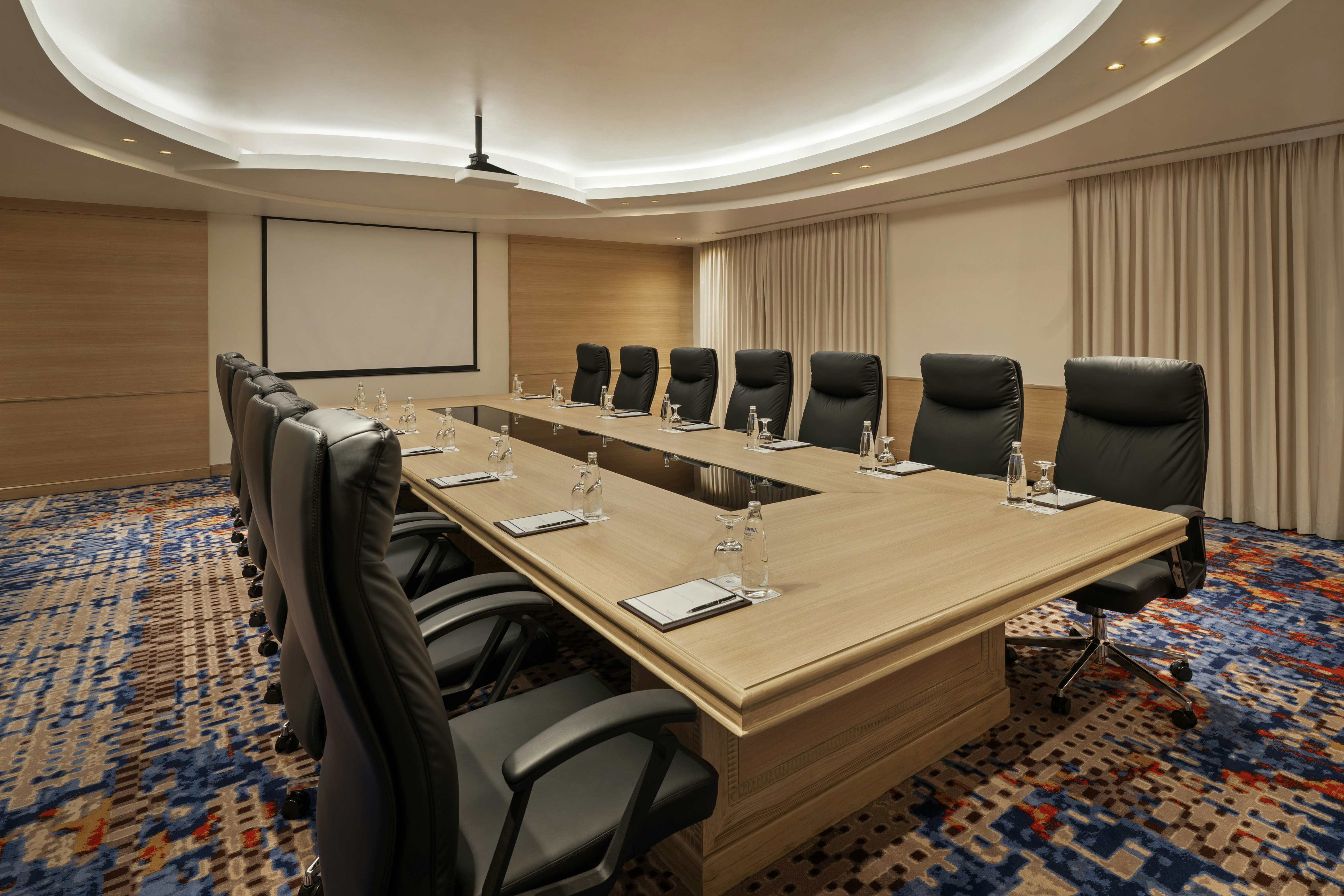 Fujairah Rotana Resort and Spa 19/38