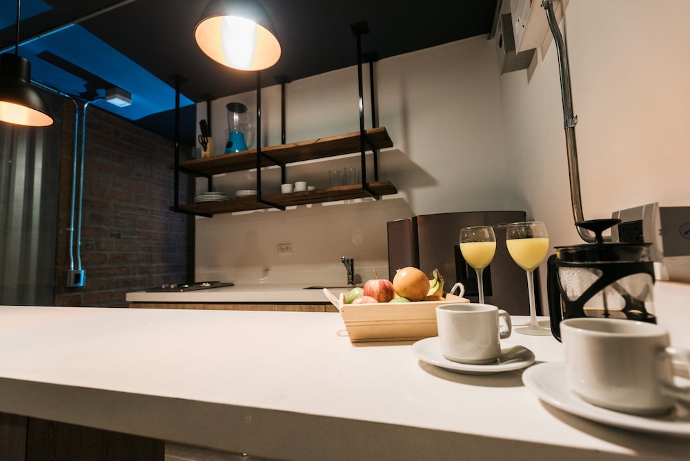 Soy Local Housetel 40/50