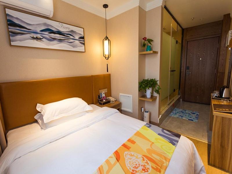 Shell Zhengzhou Zhongyuan Fota Hotel 1/19