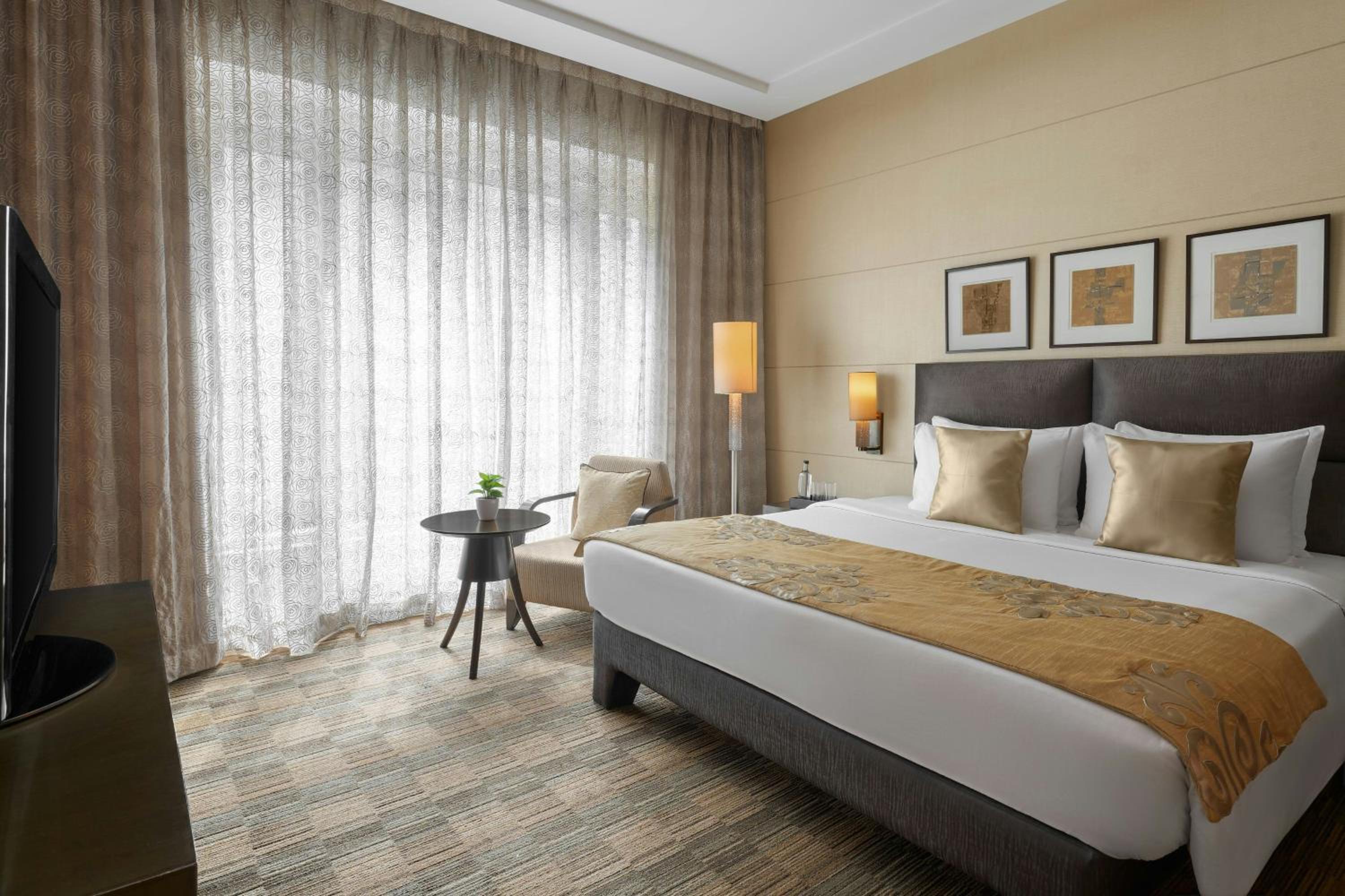 Classic, Suite, King Bed, Partial View