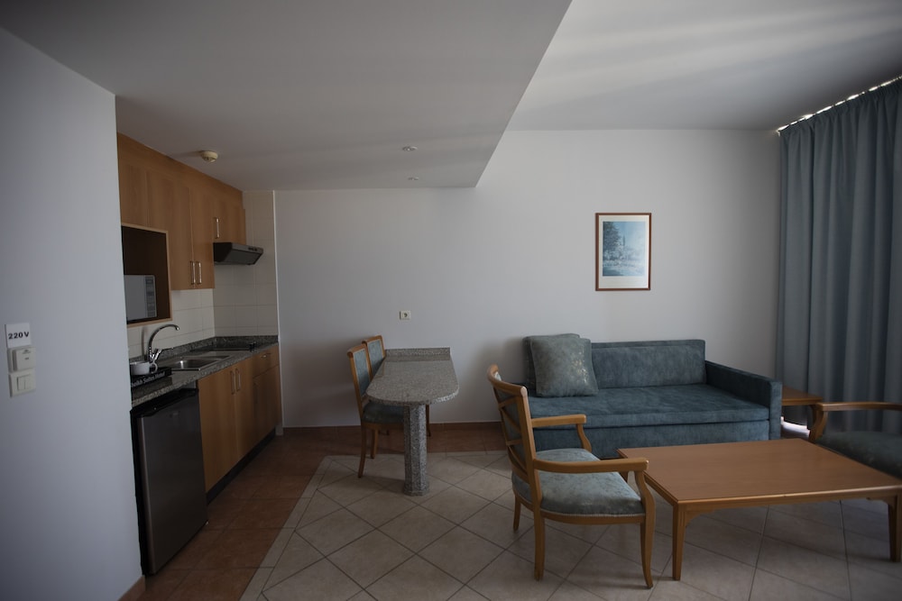 EL SHEIKH SUITES 39/60