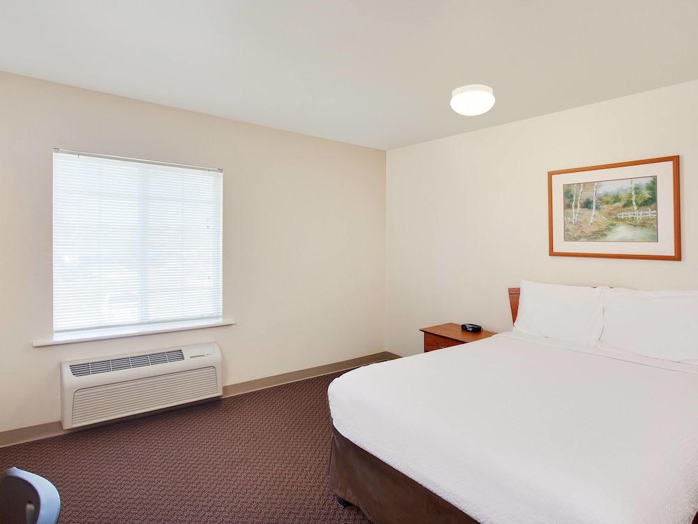 Woodspring Suites Pharr 22/33