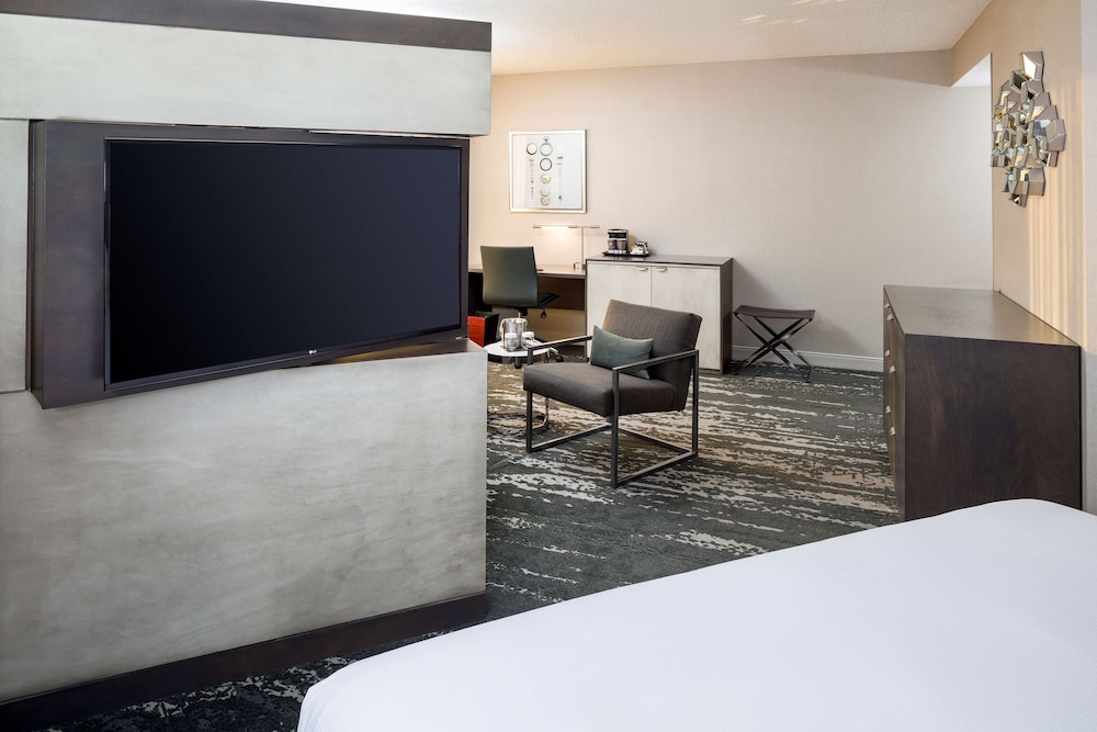 Doubletree By Hilton Boston Logan Airport Chelsea 34/48