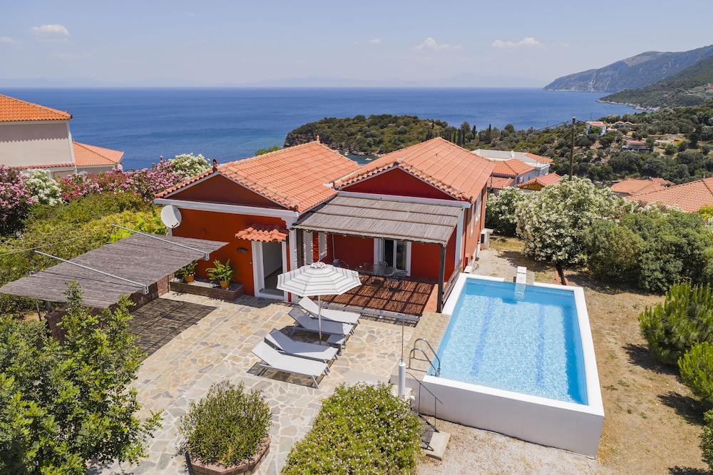 Mouzakis Villas 30/37