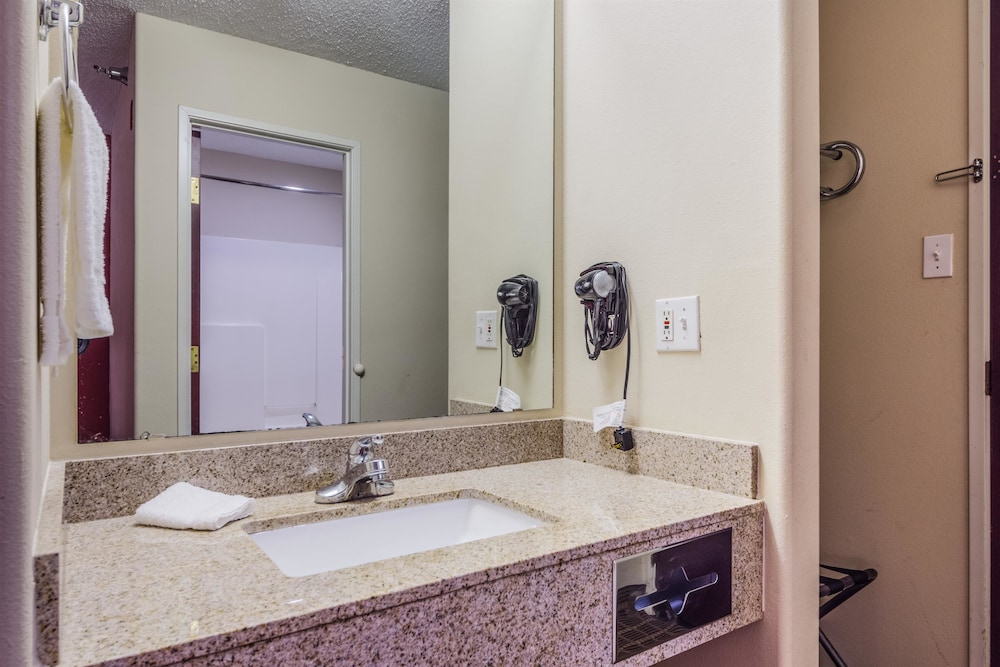 Motel6 Abbeville, LA 58/65