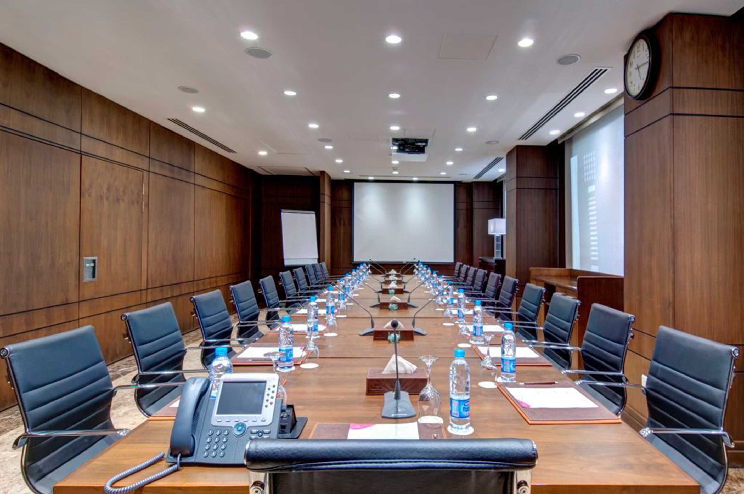 كراون بلازا المدينة(Crowne Plaza Madinah) 55/75