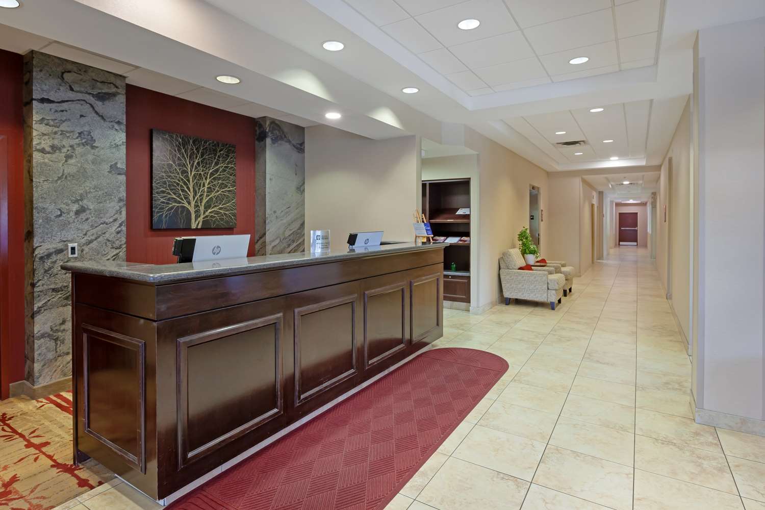 Best Western Plus Muskoka Inn 2/13