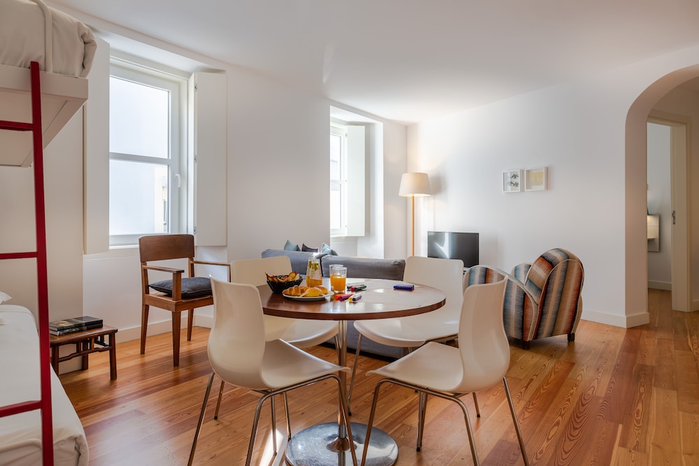 My Suite Lisbon 46/63