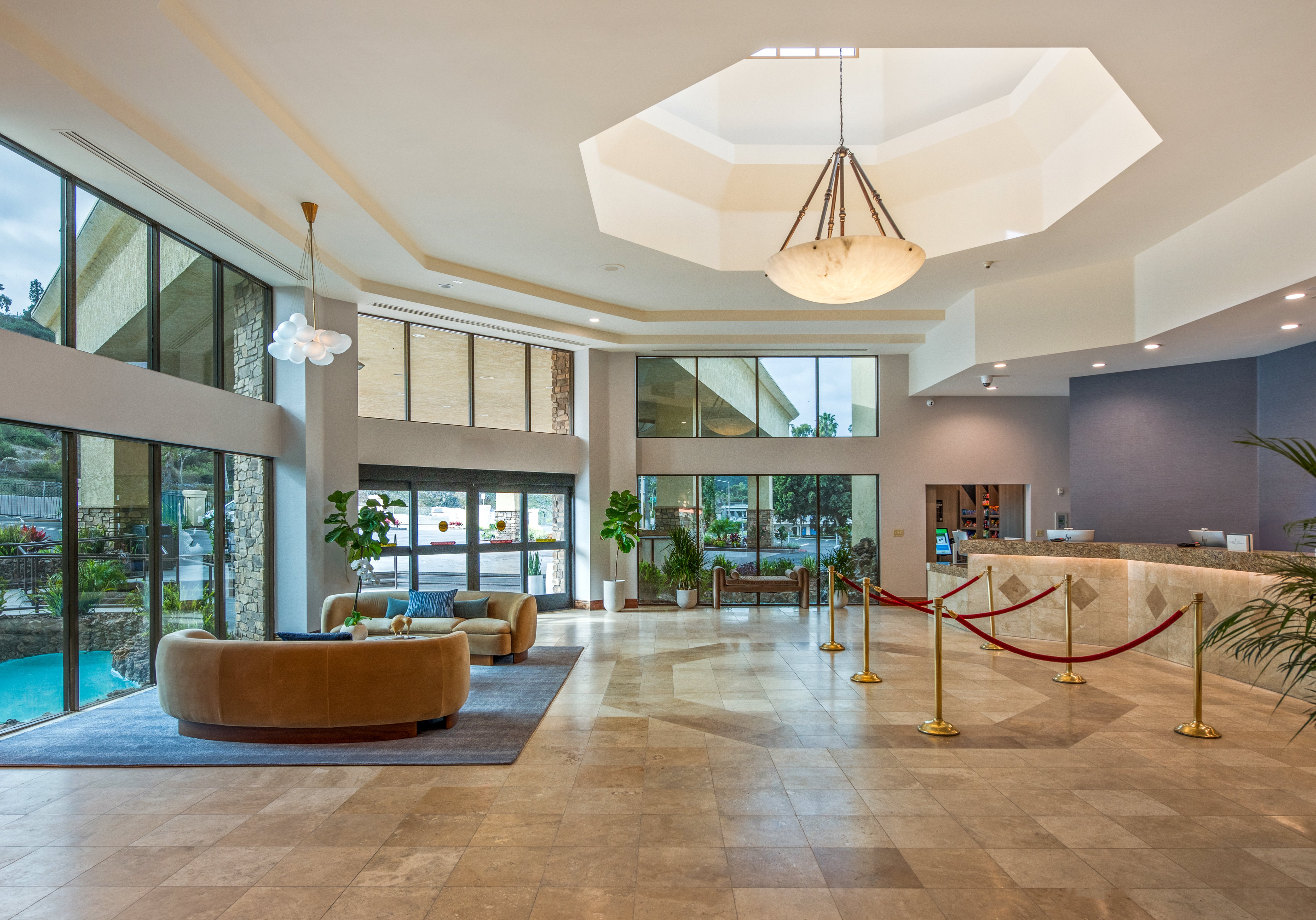 Crowne Plaza San Diego Mission Valley 7/50