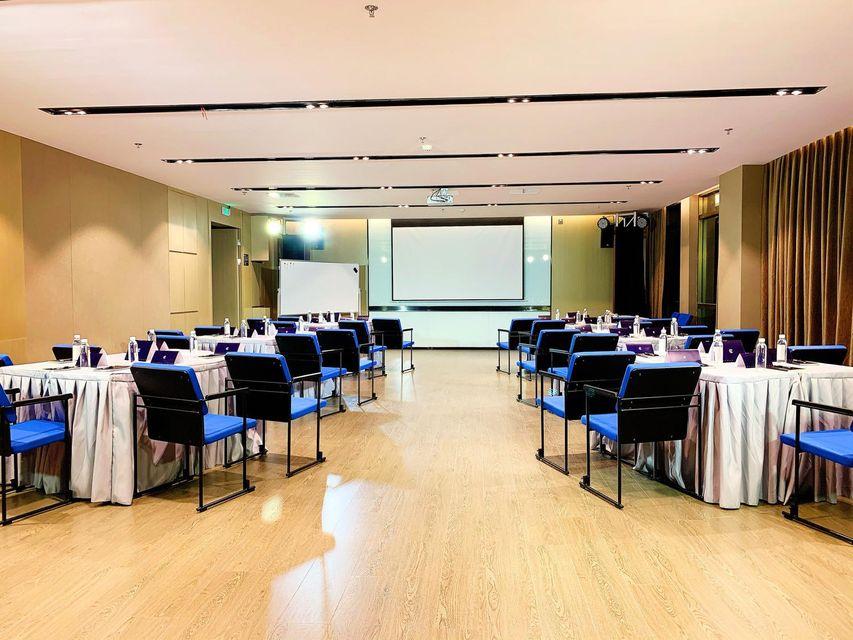 Guangzhou Huadu Square Atour Hotel 21/25