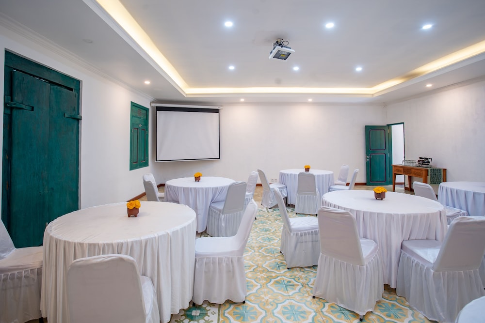 Arya Arkananta Resort & Spa 41/50
