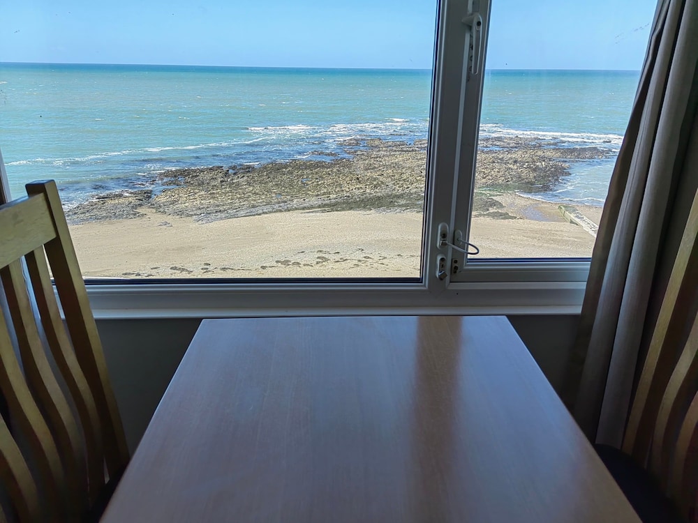 Cardigan Bay Guest House 39/50