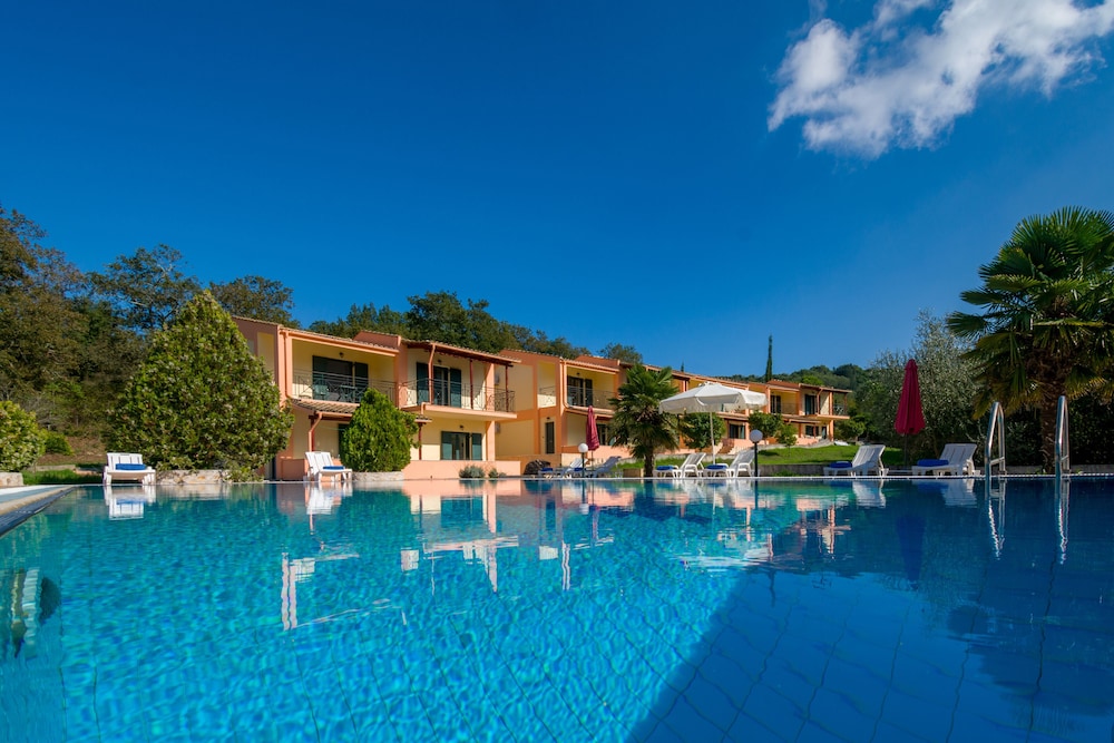 Rivendell Apartments in Ano Korakiana