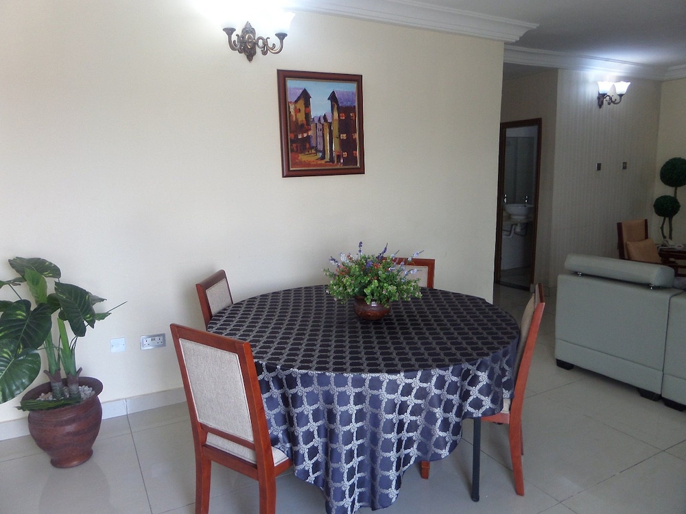Barcelona Hotels Abuja 35/50