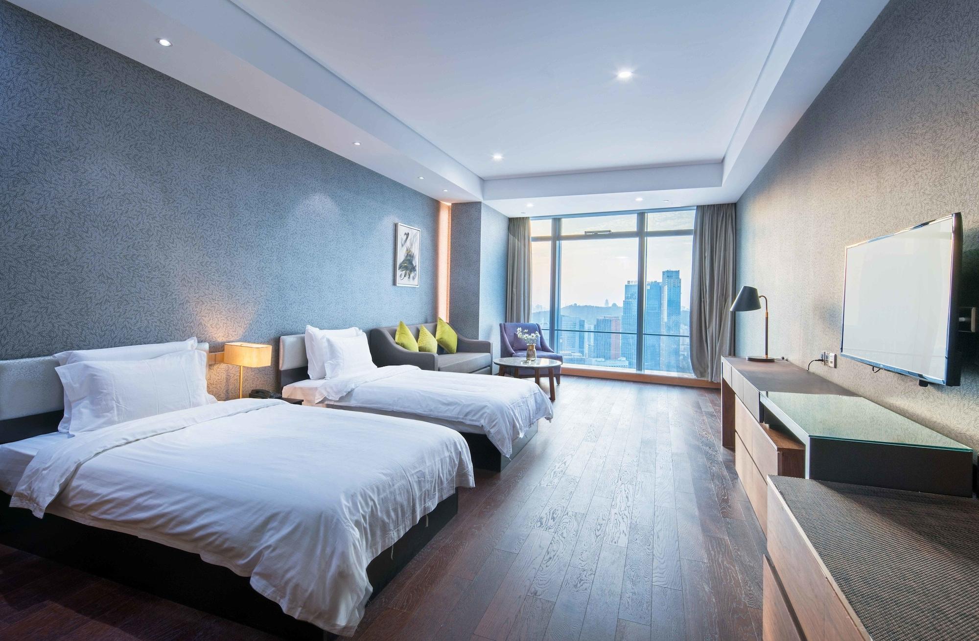 Grand Madison Qingdao Harbour view Central 27/50