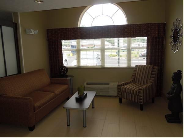 Microtel Inn And Suites By Wyndham North Canton 20/31