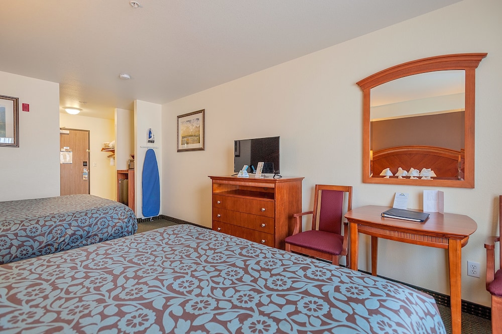 Days Inn By Wyndham Manitou Springs 6/42