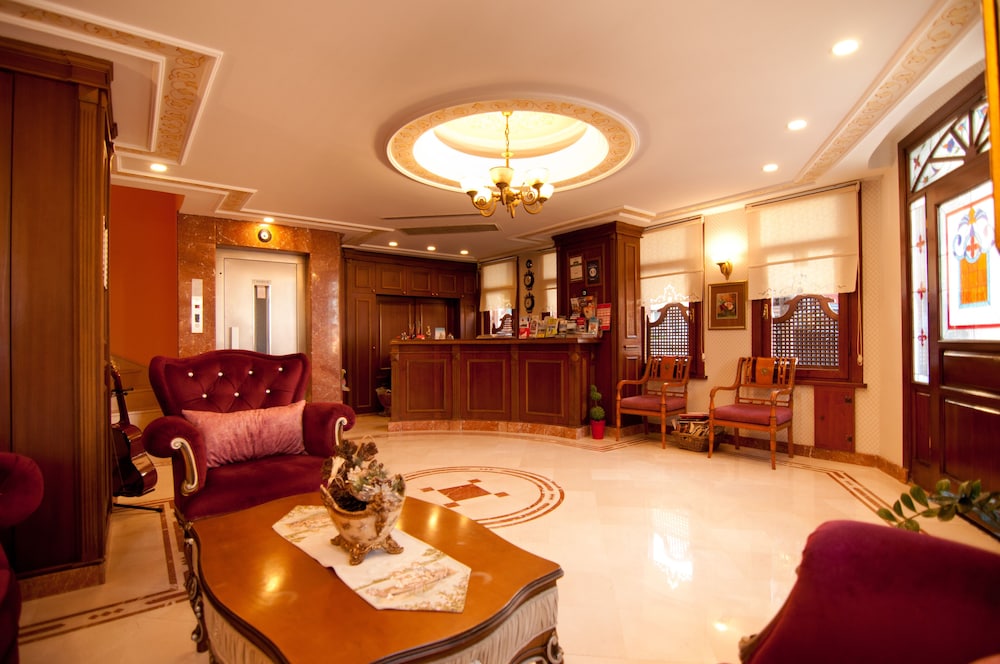 Emine Sultan Hotel 49/59