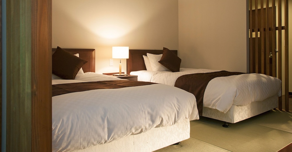 Nagaragawa Seiryu Hotel (Ex Harmonie Terrasse) 9/43