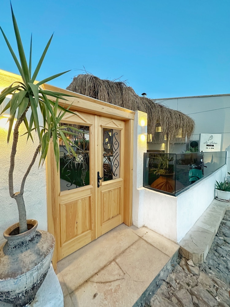 La Luna Otel Cunda 8/50