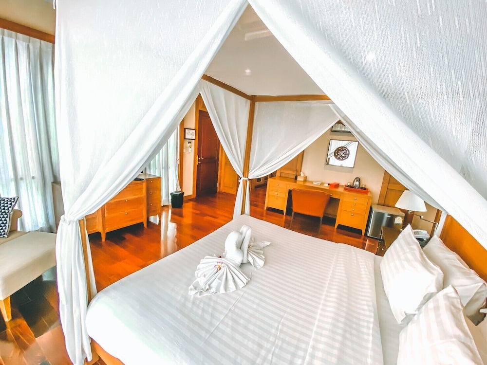 Royal Sammuk villas 17/50