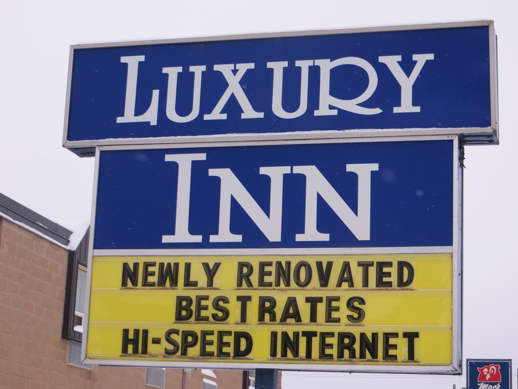 Luxury Inn 2/16