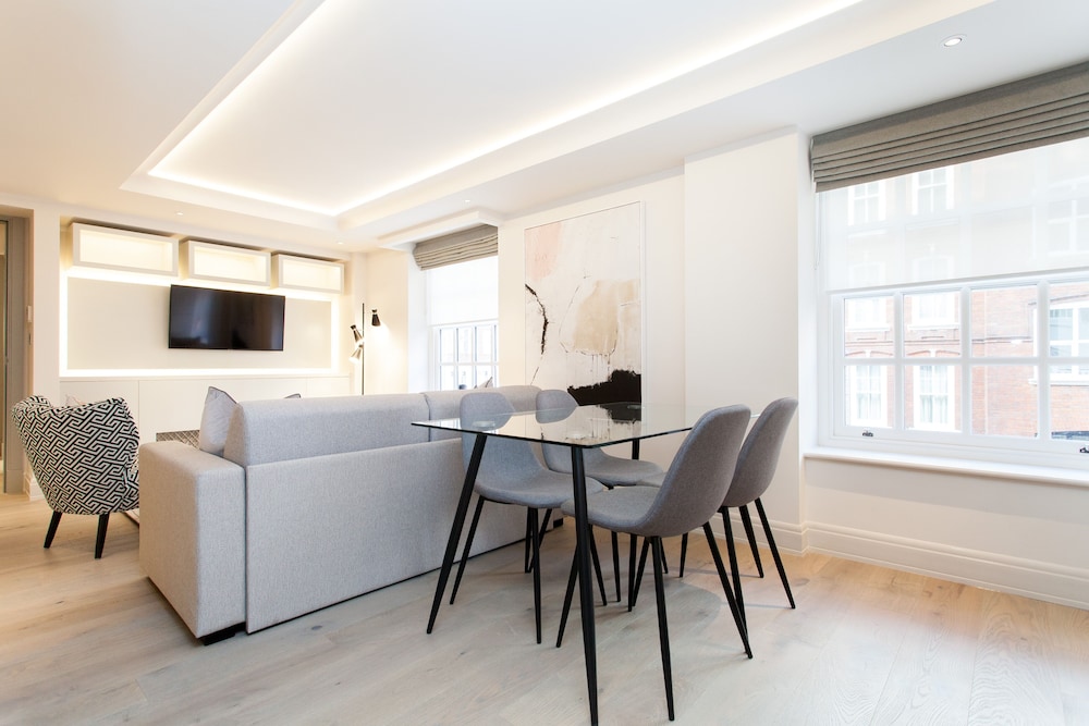 Hope House Residences by Aeria Apartments 37/50