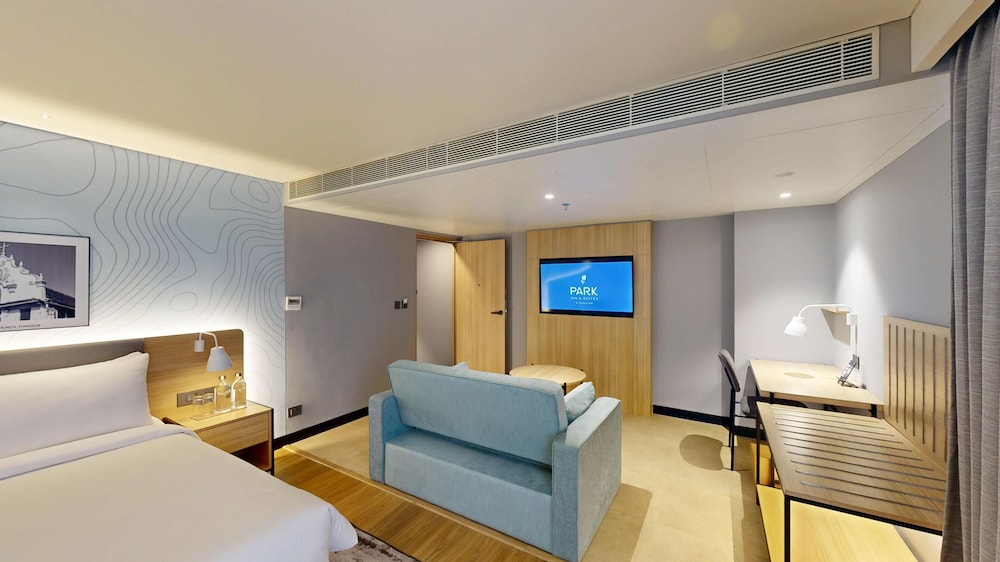 Park Inn & Suites by Radisson Thrissur East Fort 25/47